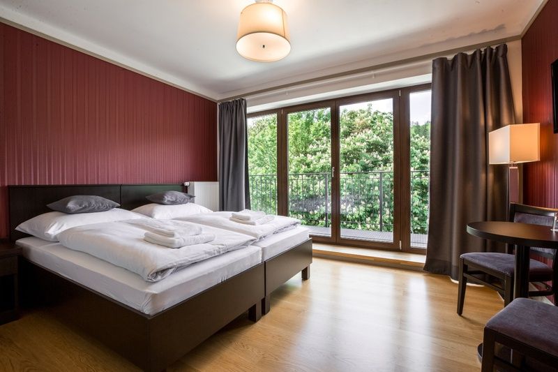 Hotel Mandát 10