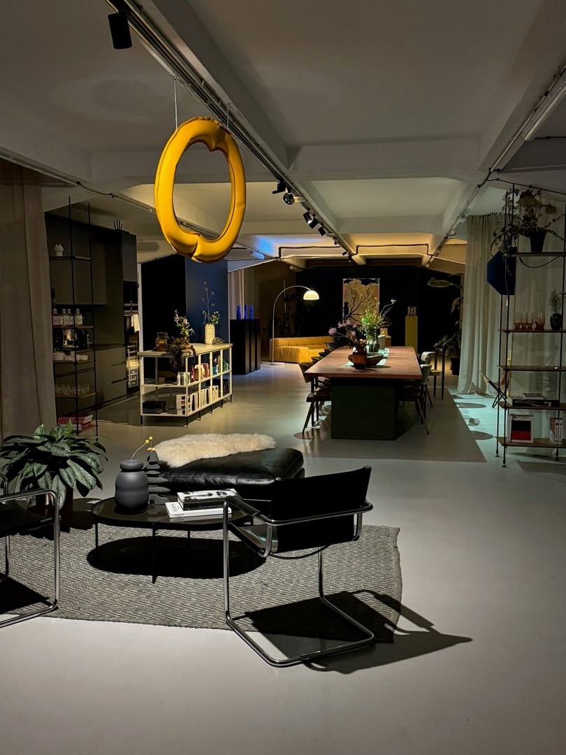 The Apartment 17