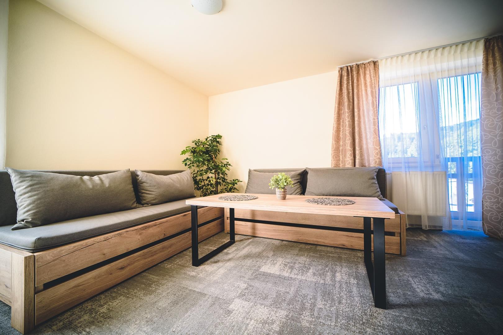Wellness & Spa Hotel Čertov 8
