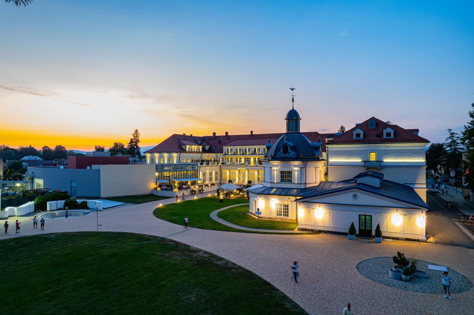 Royal Palace*****