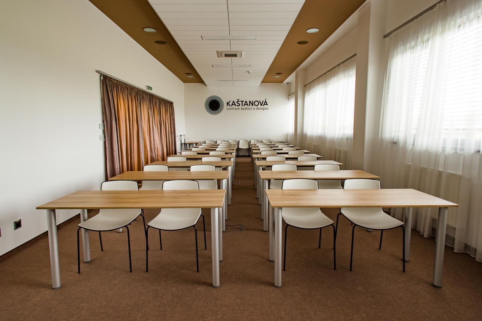 Centrum Kaštanová 6