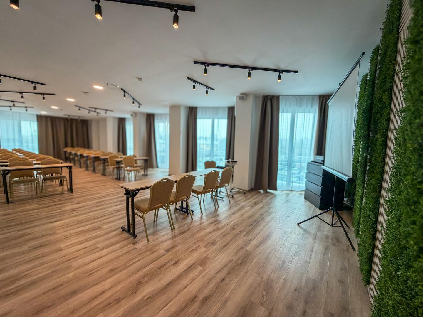 Hotel Modena*** 17