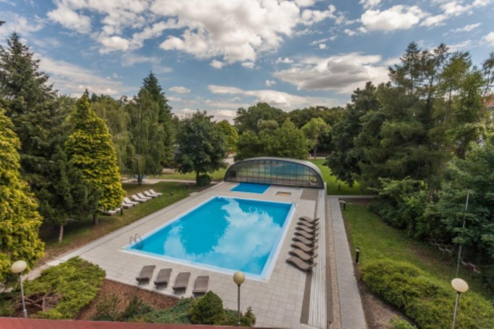 Hotel Pod lipou 9