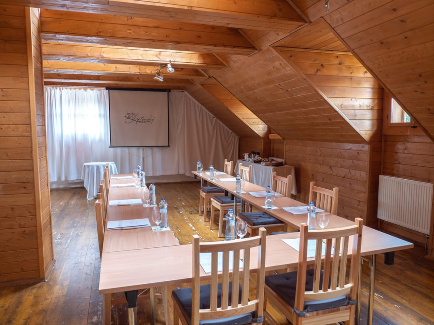 Hotel Liptovský dvor 6