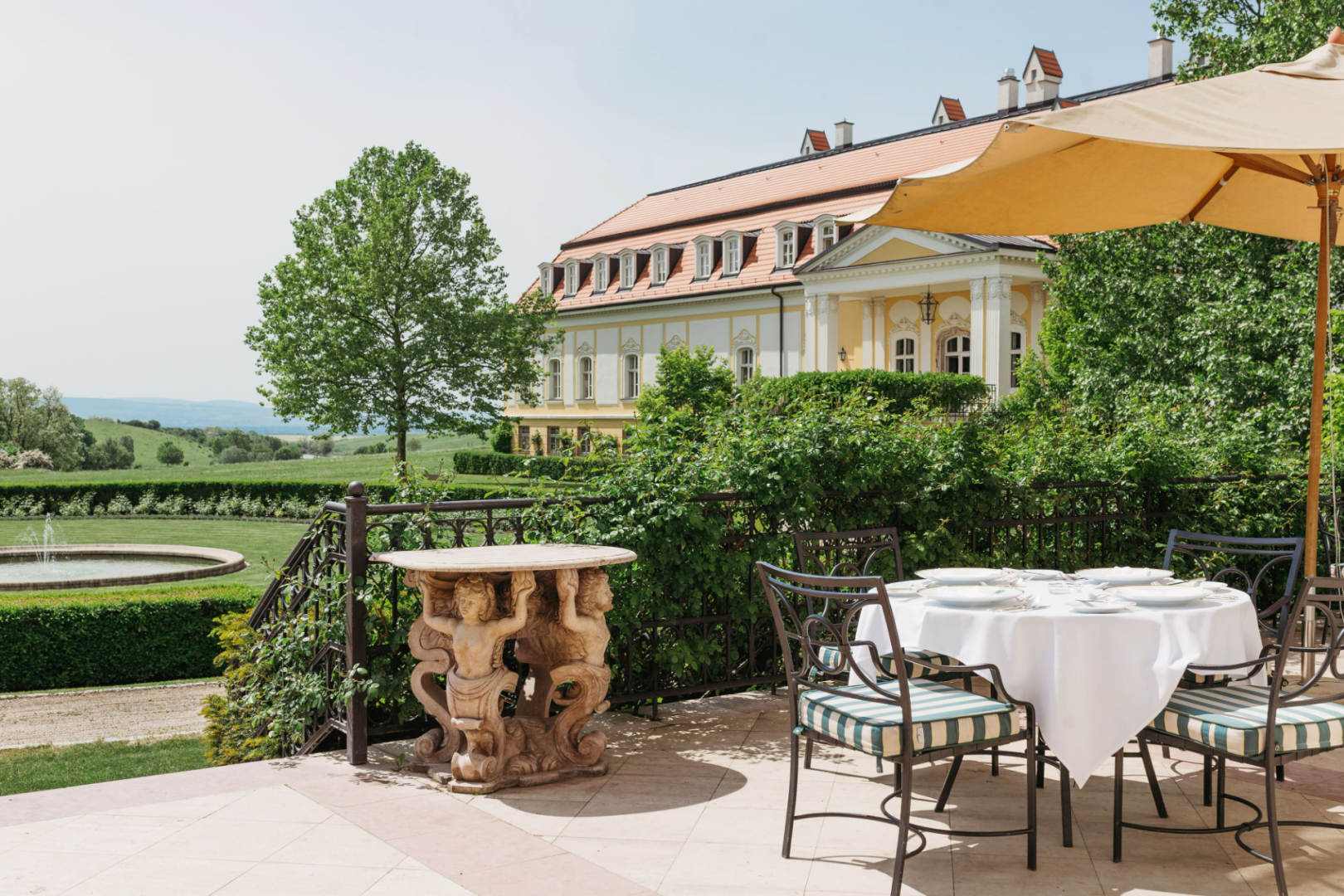 Chateau Bela 9