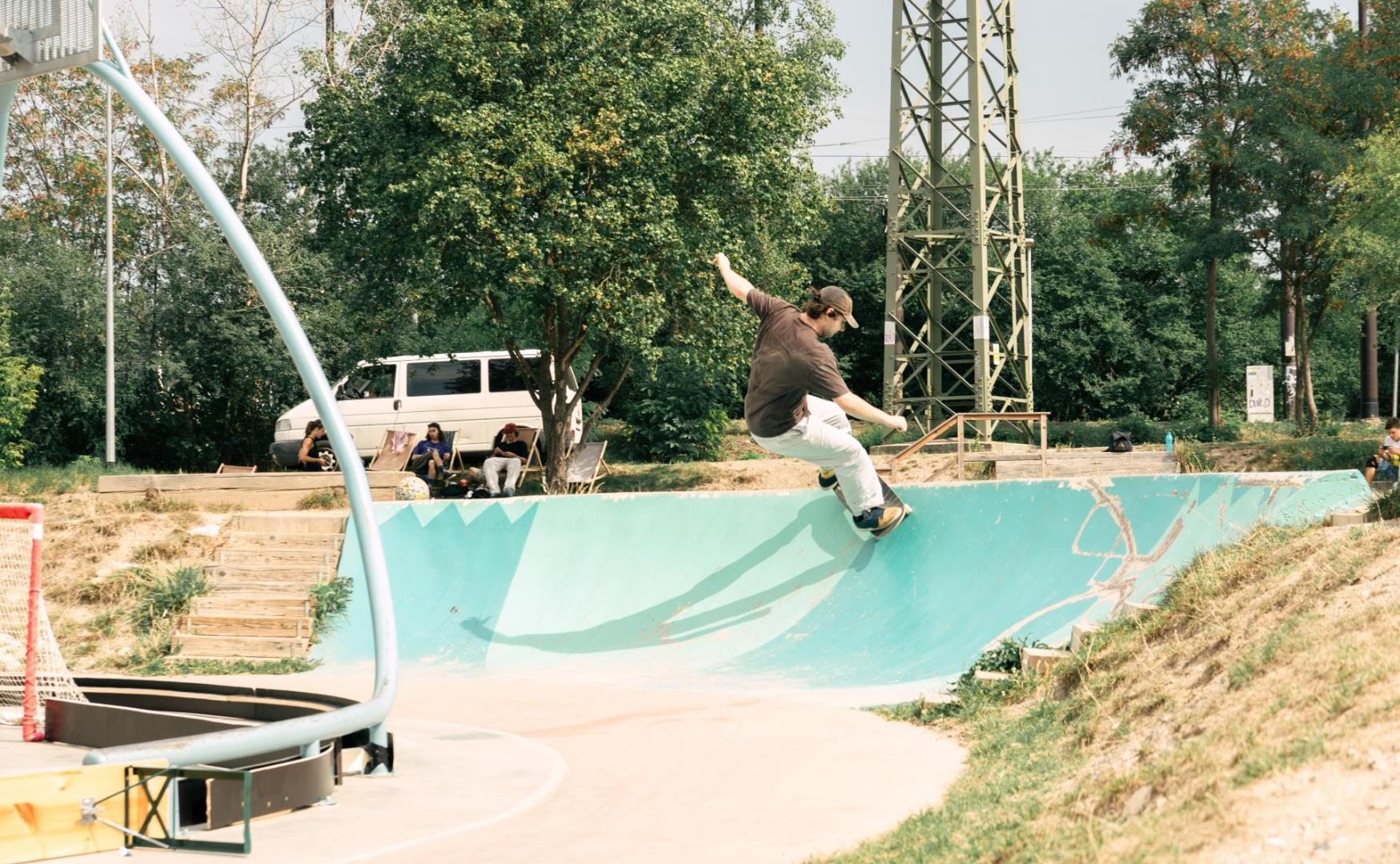 Triangl Park 9