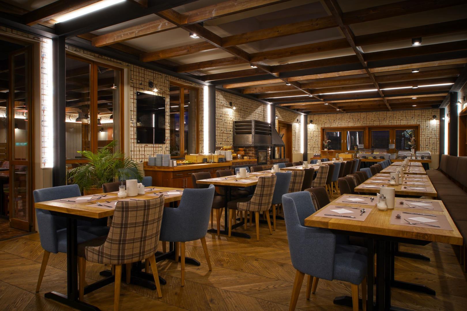 Equitana Hotel Resort 11