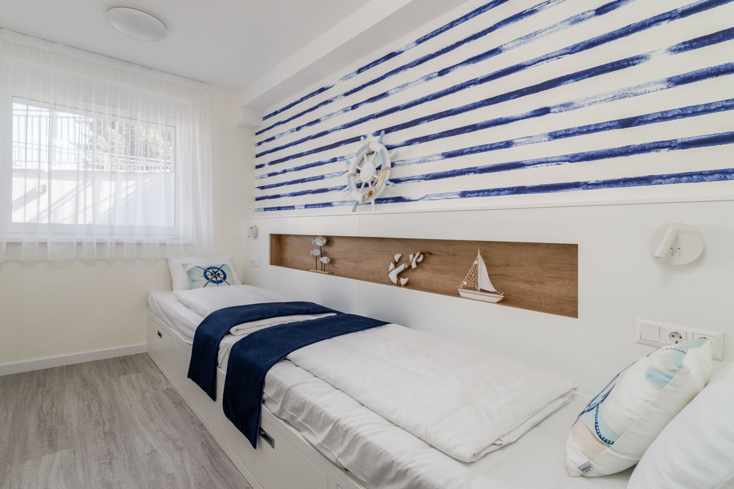 Lake Spirit Boutique Apartments 6