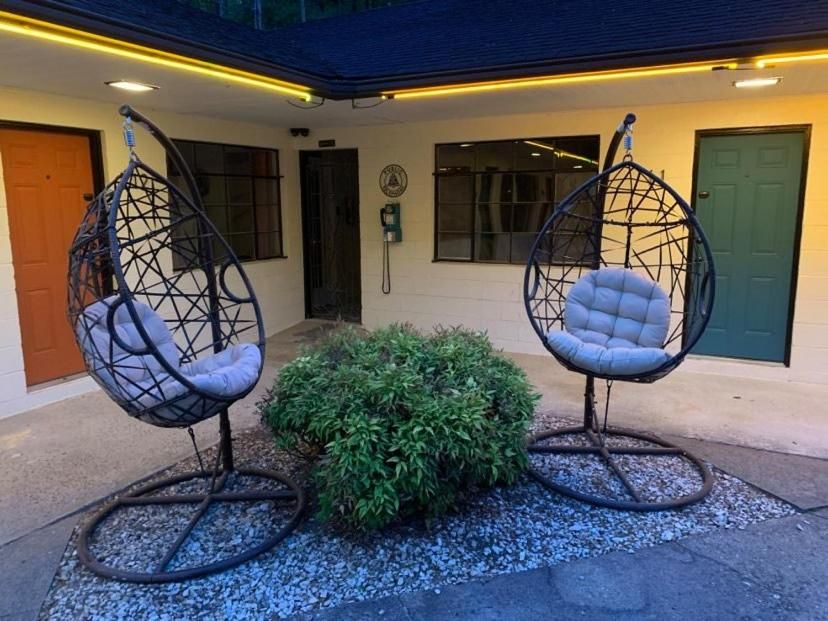 Route 19 Inn 10