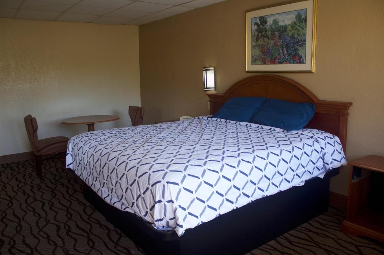 Express INN 7