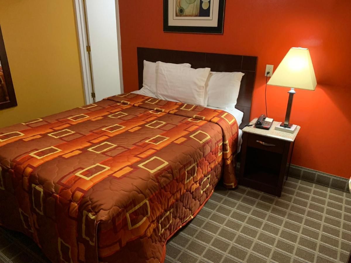 Scottish Inns Wrightstown 7