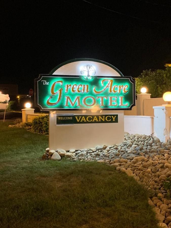 Green Acre Motel 7