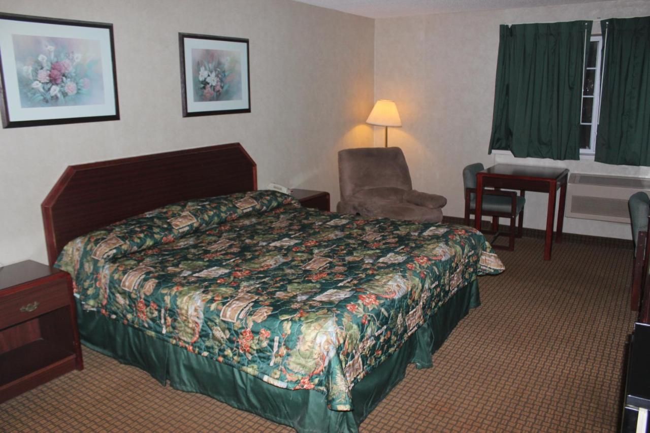 Garden City Inn 7
