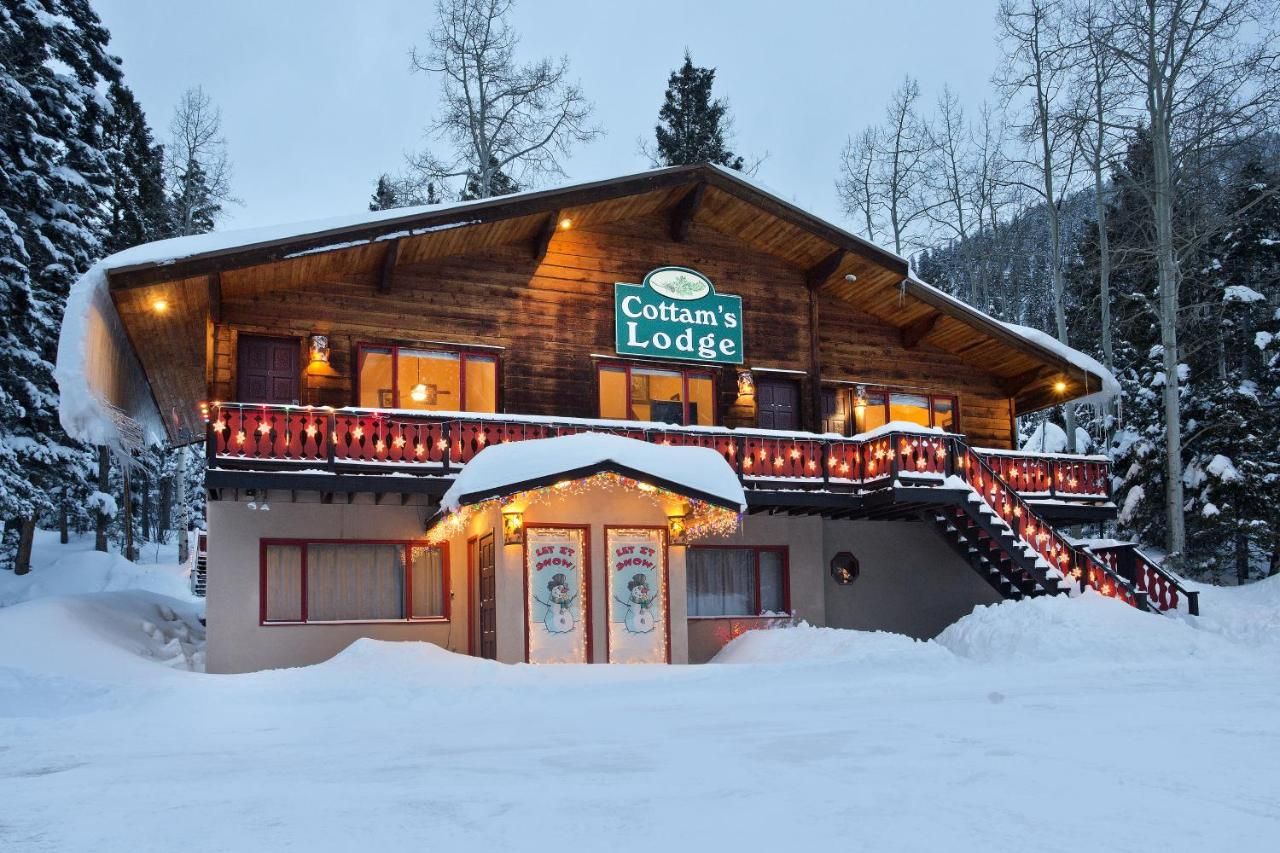 Cottam's Lodge by Alpine Village Suites 10