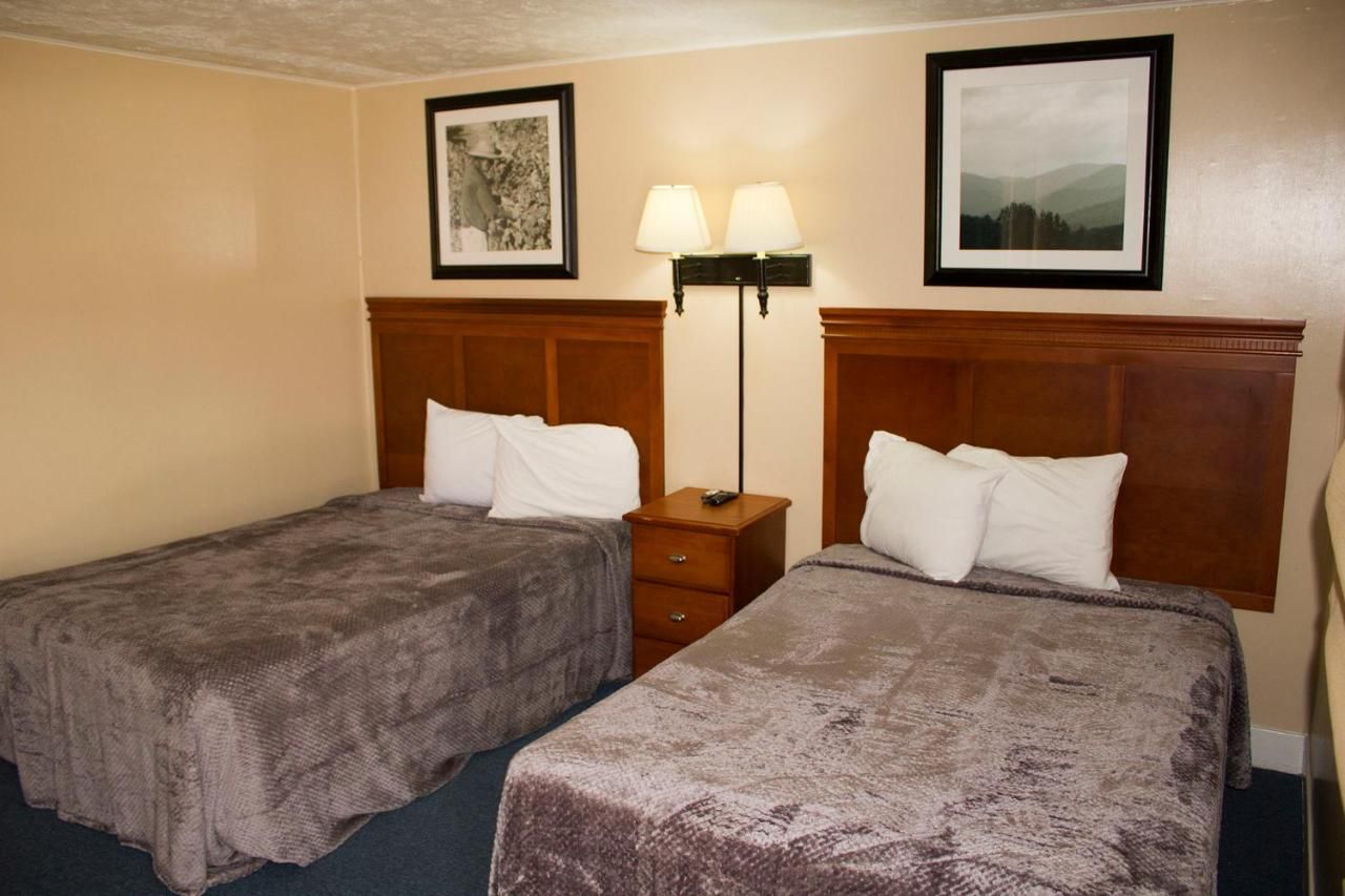 Budget Inn 9