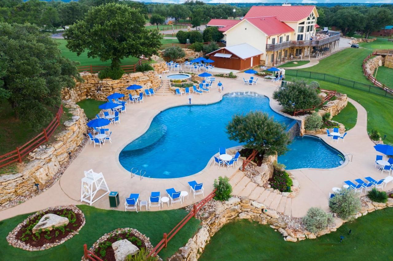 The Hideout Golf Club & Resort 10