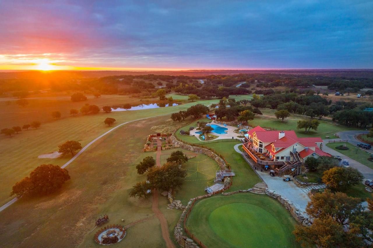 The Hideout Golf Club & Resort 6
