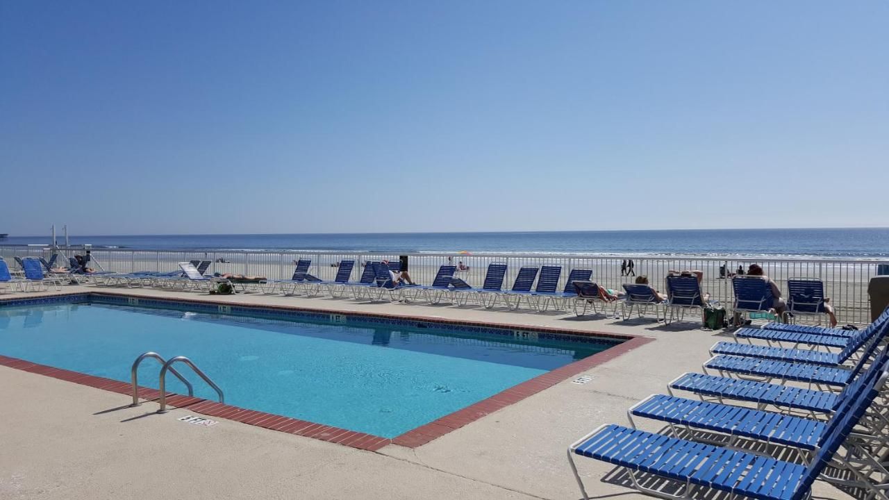 Ocean Annie's Resorts 6