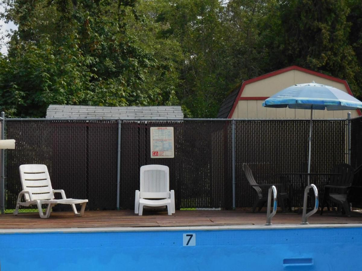 Travelodge by Wyndham Canyonville 6
