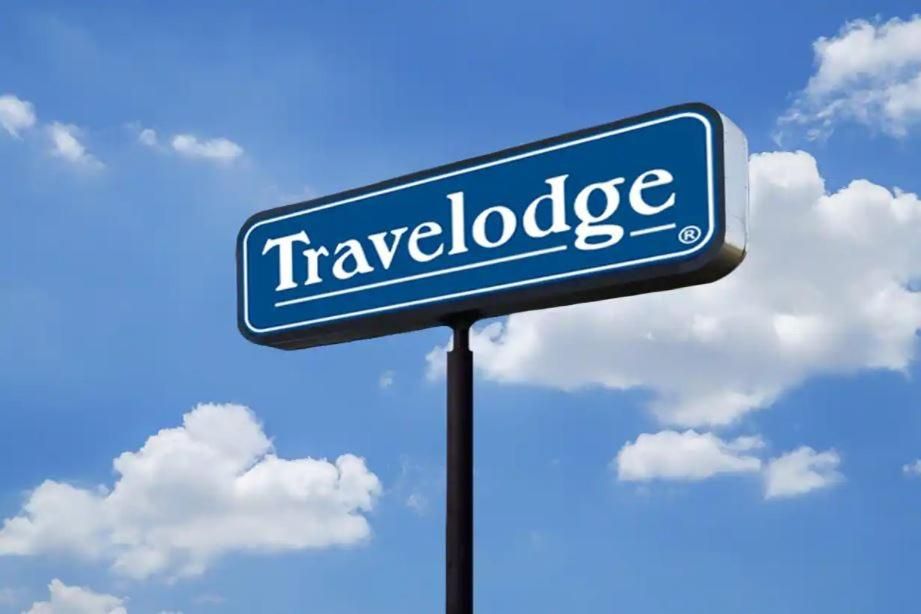 Travelodge by Wyndham Carlisle North 7