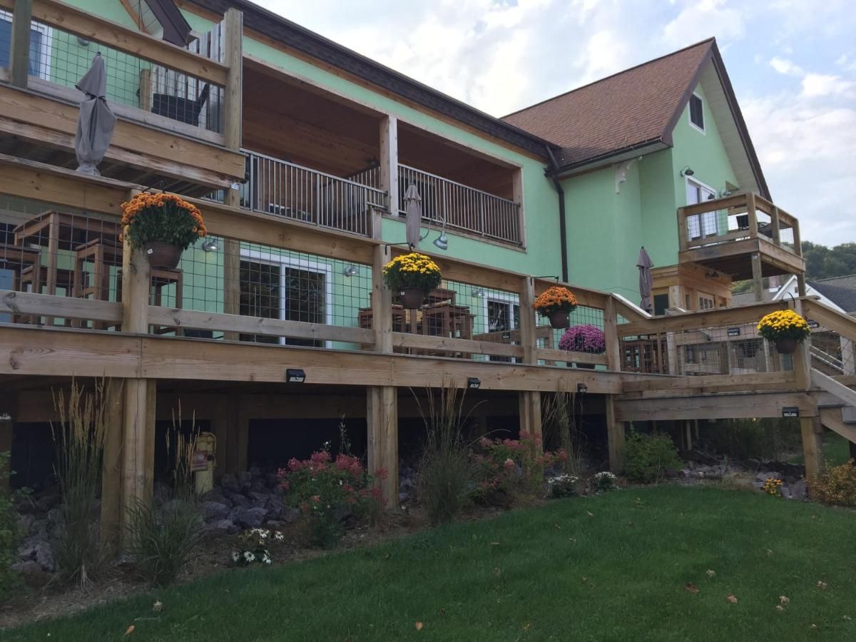 Roam Inn 6