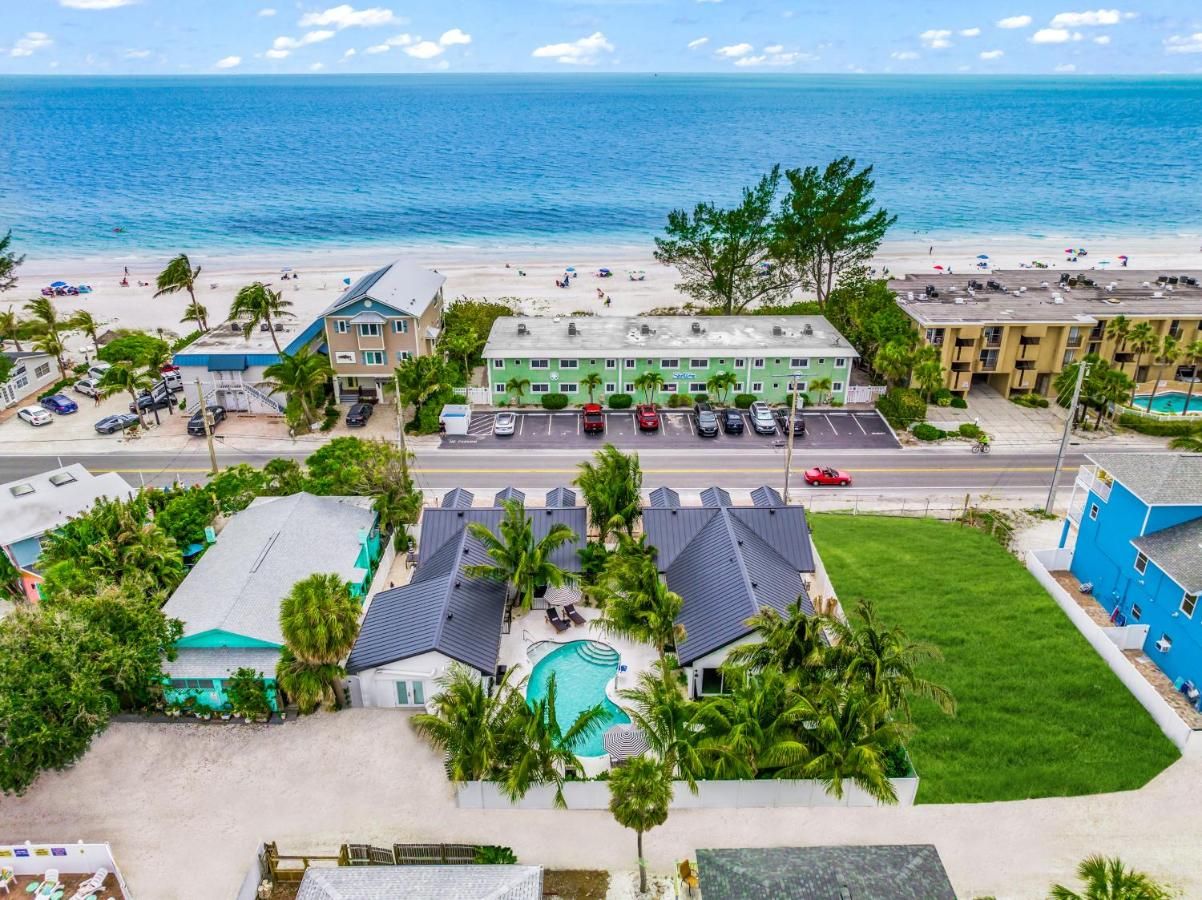 The Retreat at Anna Maria Island Inn 7