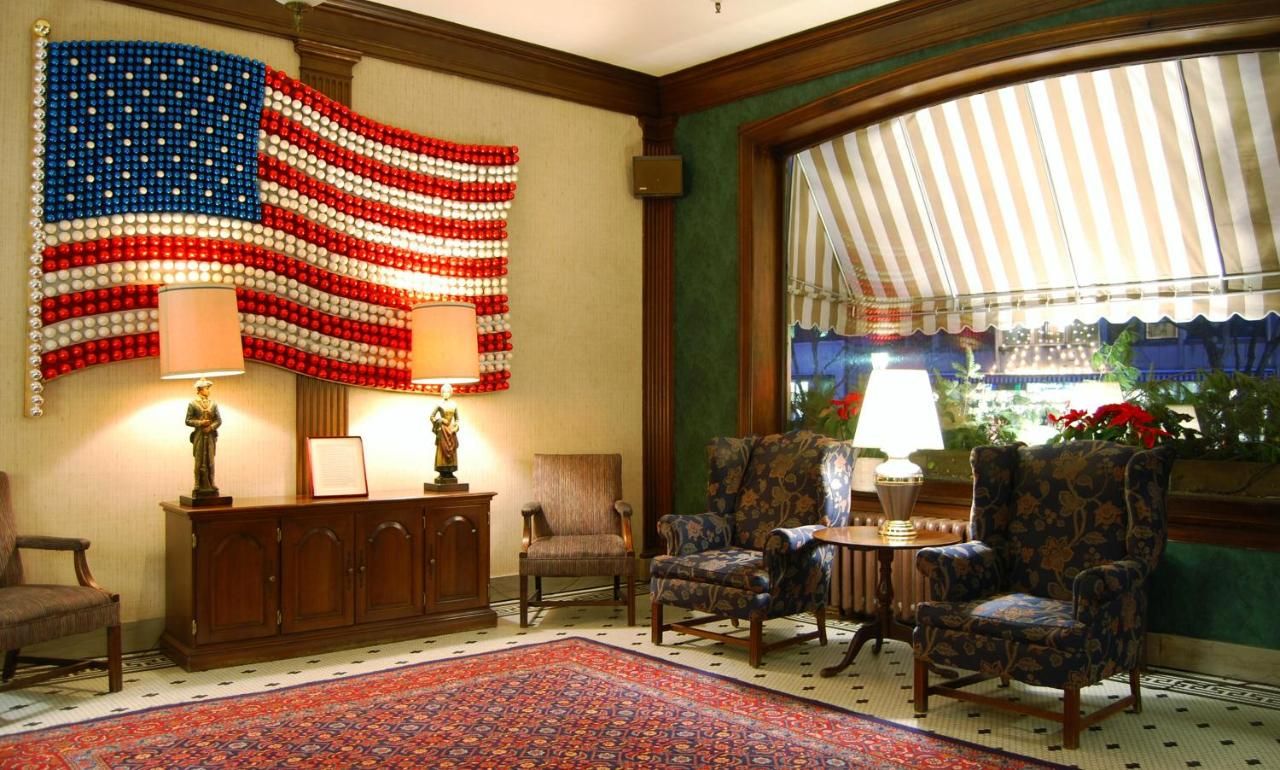 Penn Wells Hotel 6