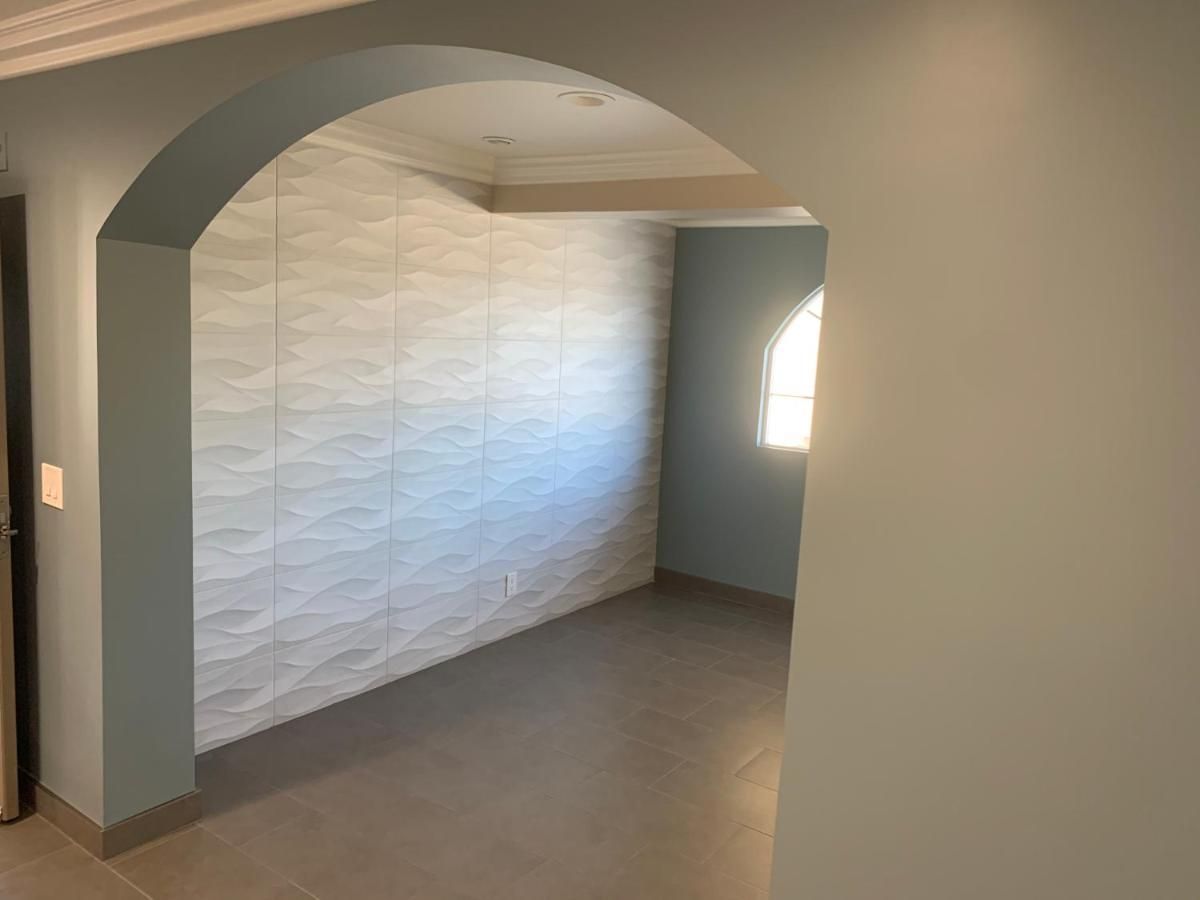 Industry Inn & Suites 7