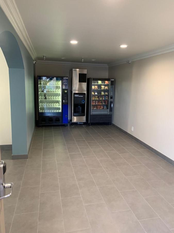 Industry Inn & Suites 9