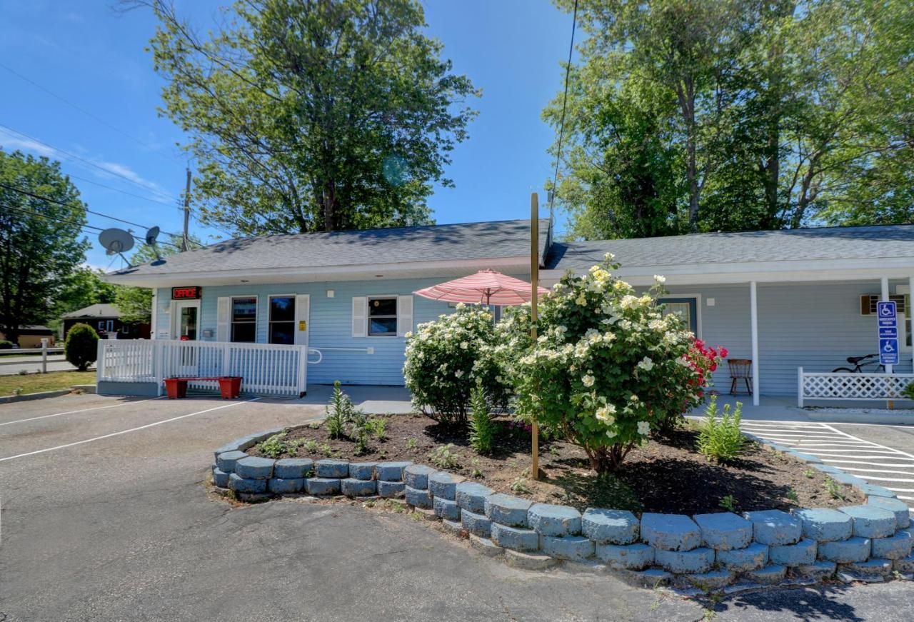 Brookside Inn & Cottages 7