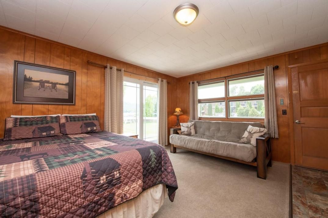 Shore Meadows Lodge LLC 9