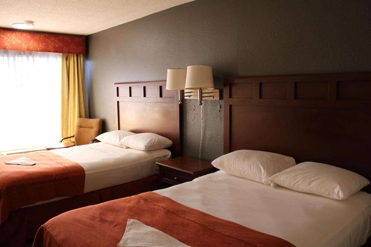 LA VISTA INN 9