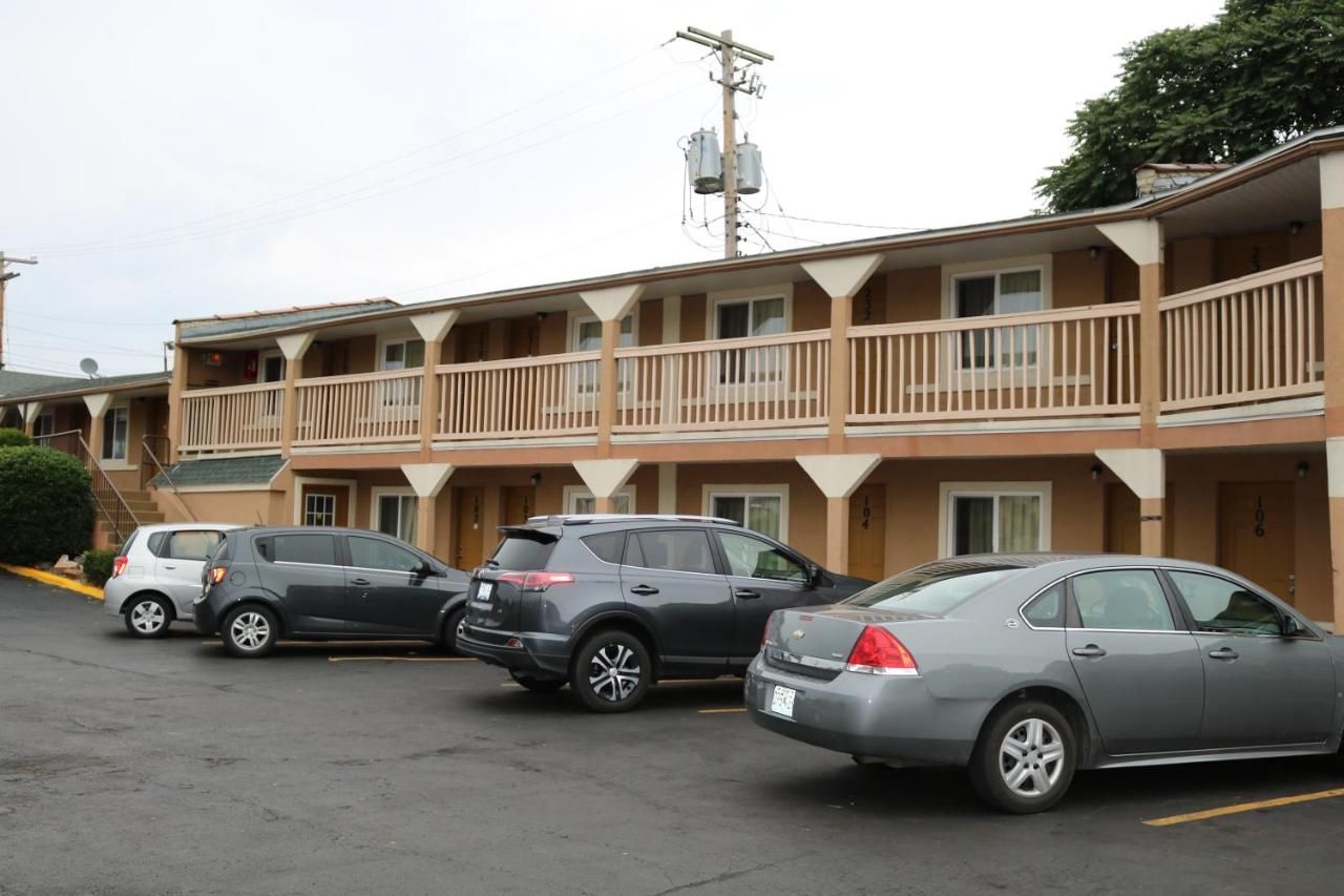 Battlefield Inn Springfield 8
