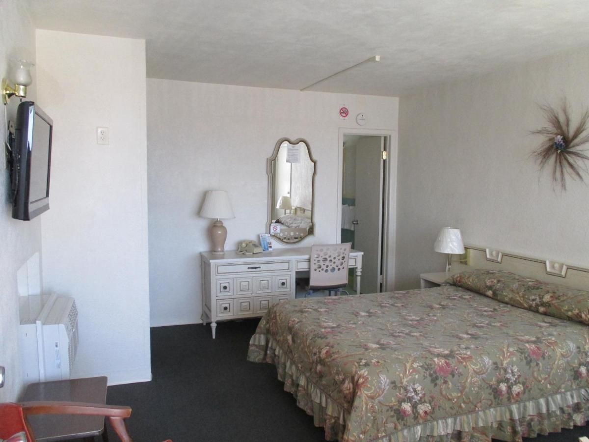 Starfire Motel 7