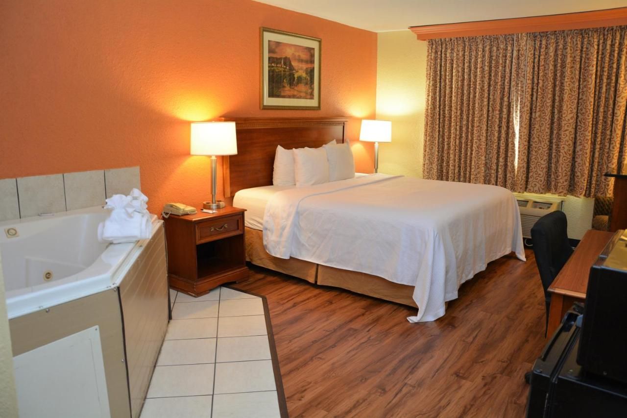 Buckeye Inn Express 8
