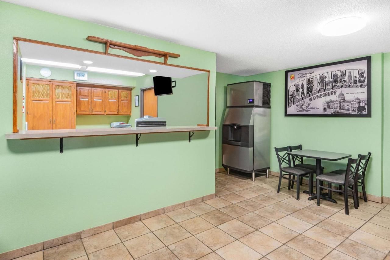 Super 8 by Wyndham Waynesburg 7