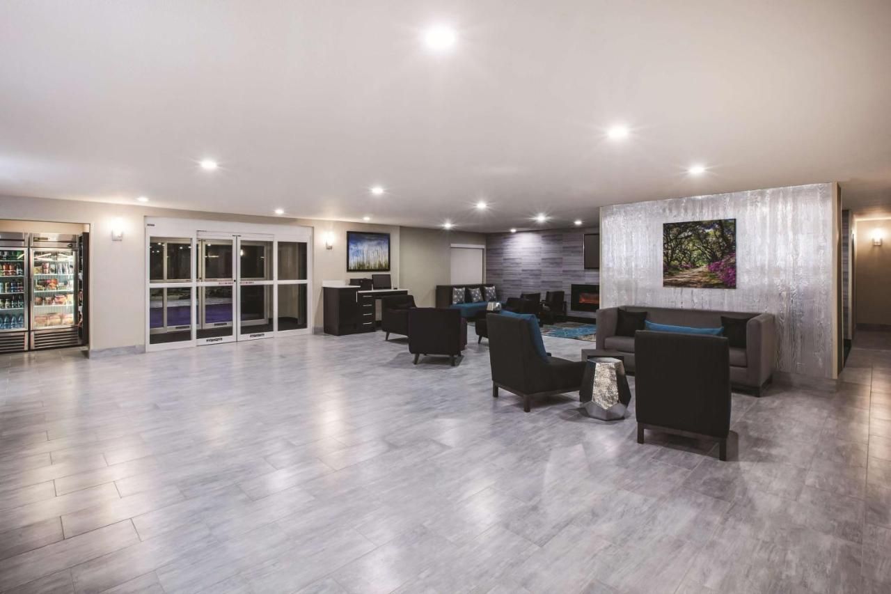 La Quinta by Wyndham Walker - Denham Springs 9