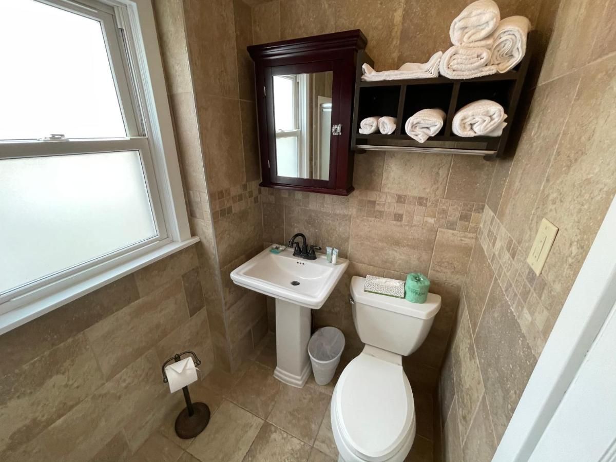 Buttercup Suites Wildwood Crest Beach 8