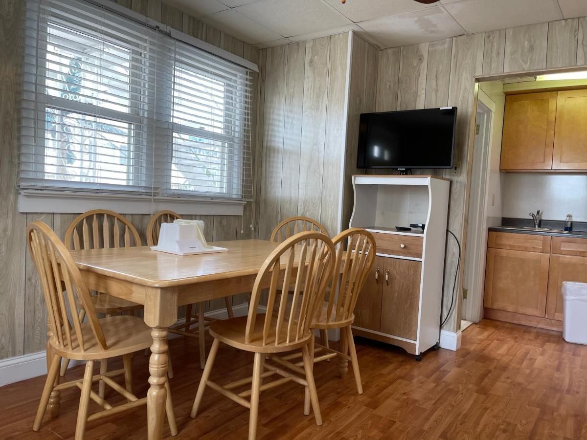Buttercup Suites Wildwood Crest Beach 9
