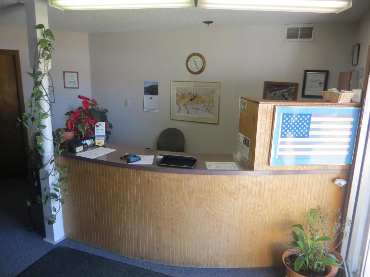 Budget Inn Adair 6