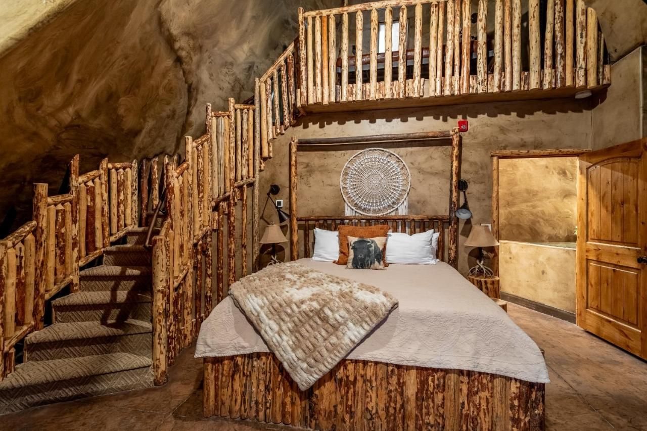 Zion White Bison Glamping & RV Resort 10