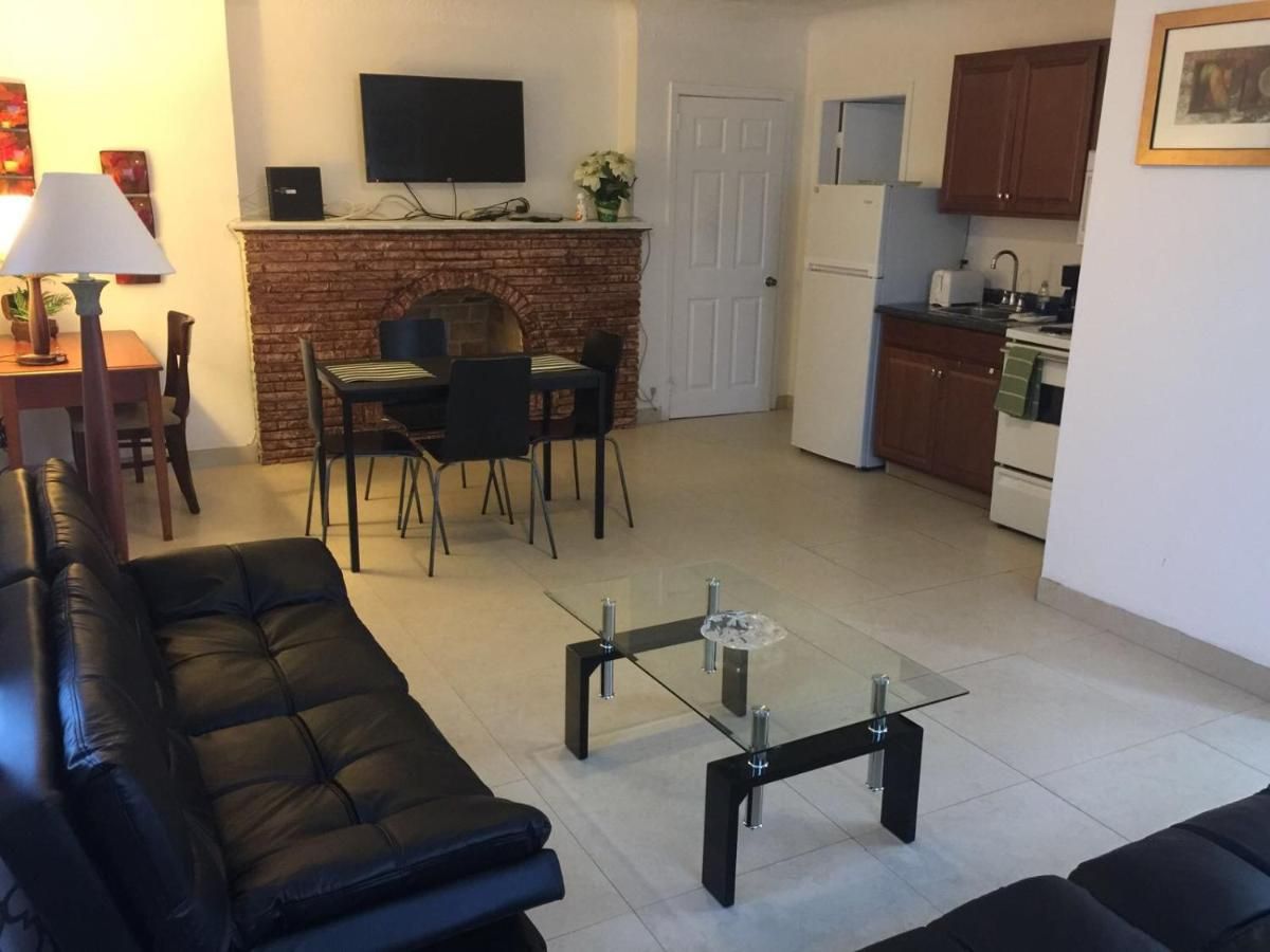 Shores Terrace 8