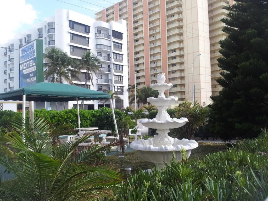 Shores Terrace 10
