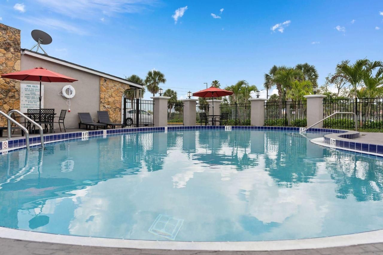 Travelodge by Wyndham Kissimmee Orlando 6