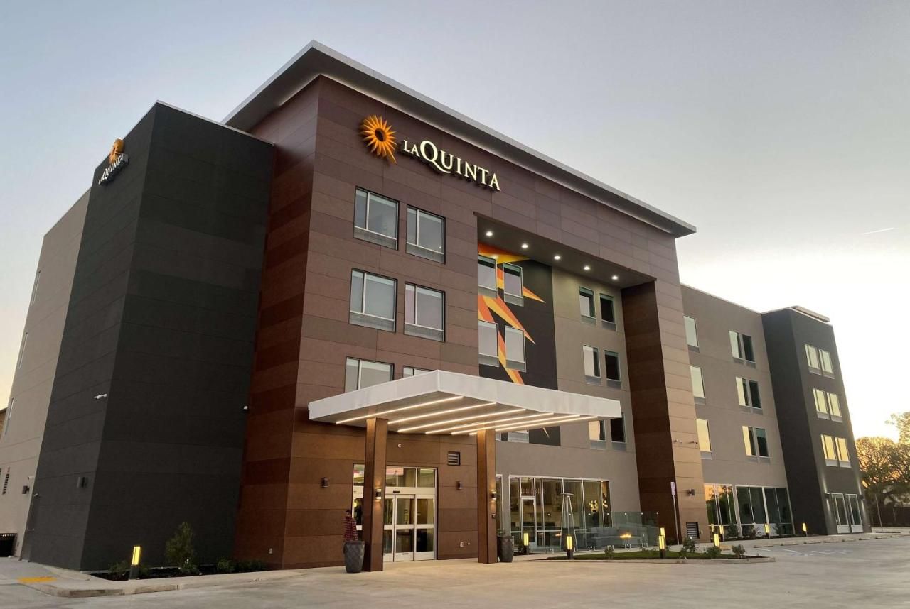 La Quinta Inn & Suites by Wyndham Galt Lodi North 6