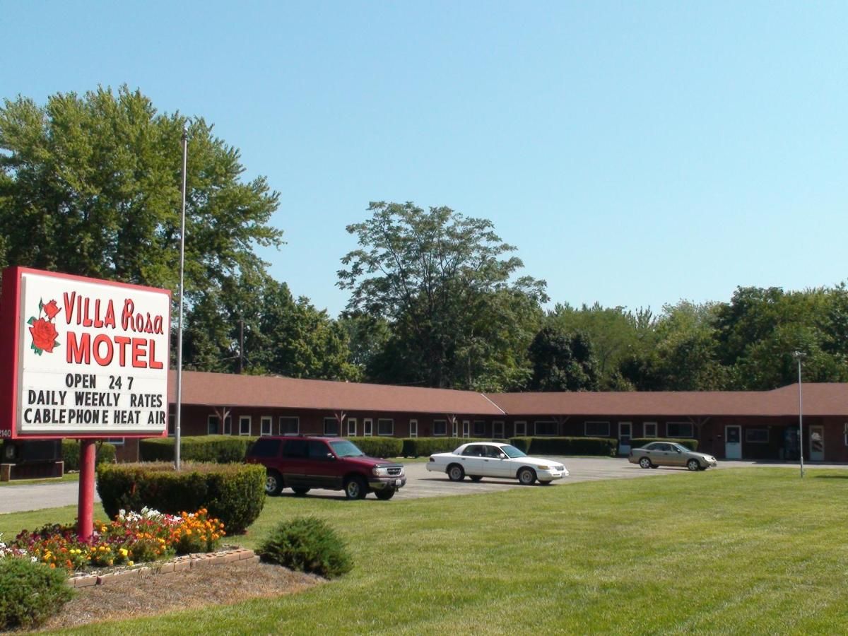 Villa Rosa Motel 8
