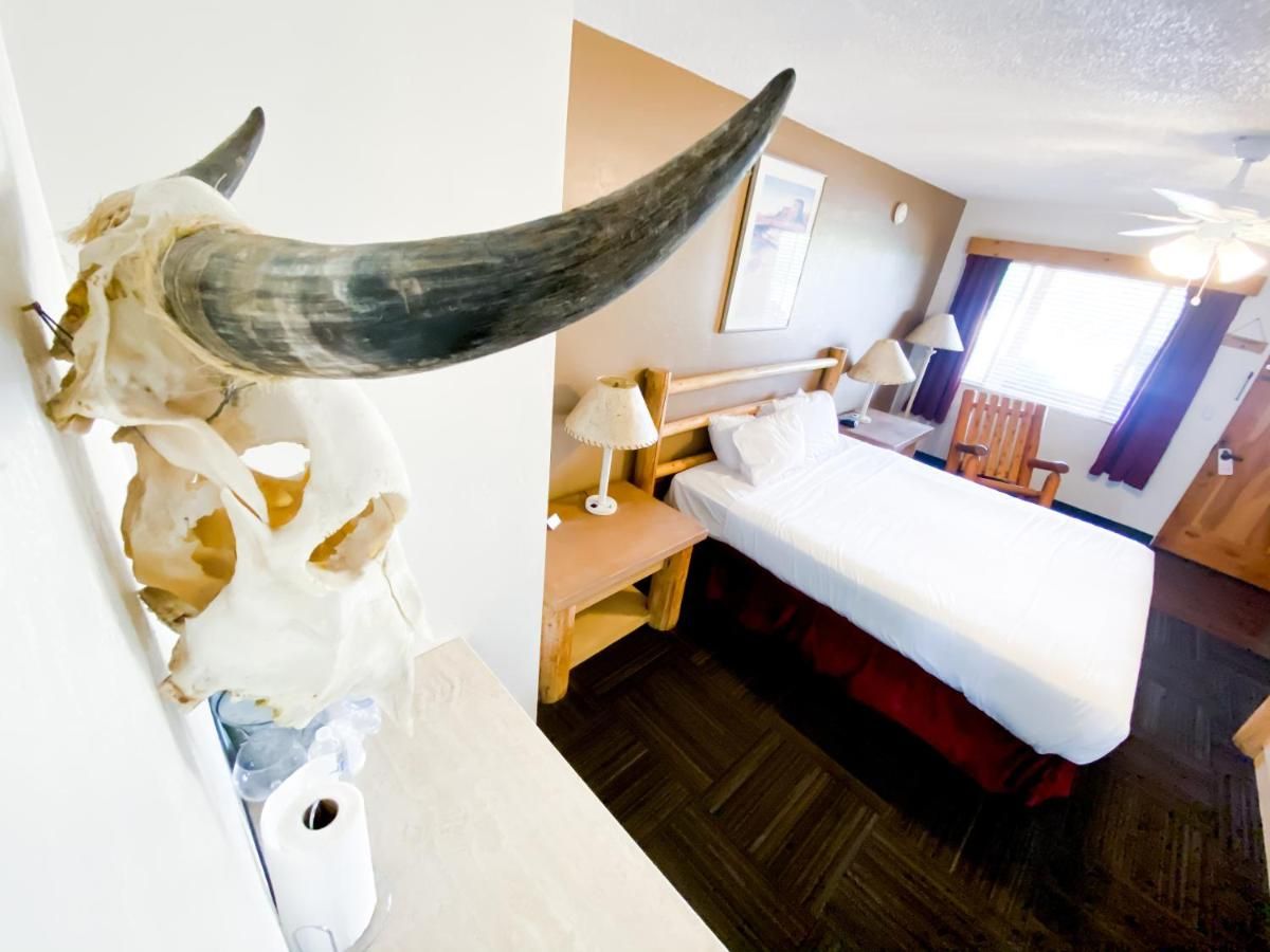 Fort Verde Suites 9