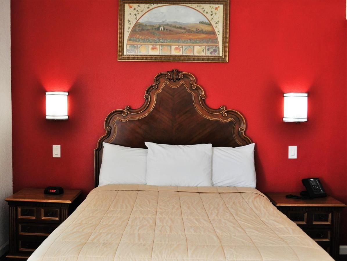 A Nights Inn 10