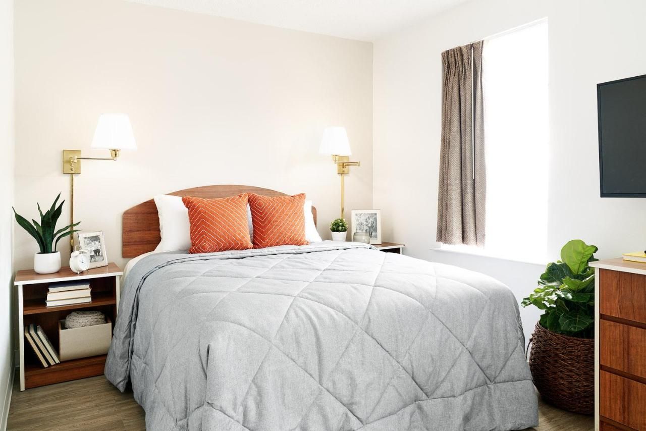 InTown Suites Extended Stay Arlington TX – South 8