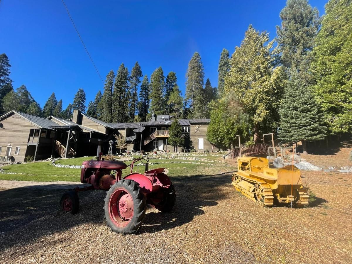 Sierra Woods Lodge 6